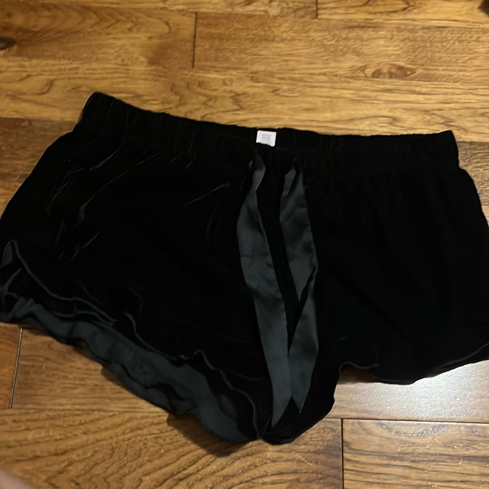 Victoria secret pj shorts velvet black